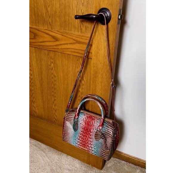 NEW Crocodile Embossed Top Handle Satchel Handbag Bag w Optional Crossbody Strap - Picture 10 of 11